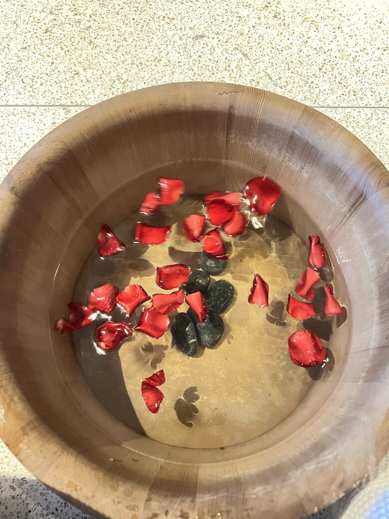 【涵碧樓湖景套房開箱】慢下來的理由：我們的靜心一夜與療癒SPA