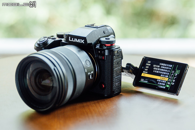 Panasonic Lumix S1M2 / S1M2E 評測報告｜影像核心大躍進、挑戰 70fps 連拍極限！