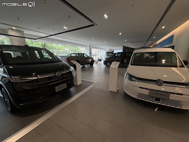 點我看大圖 VW Multivan 試駕心得:從日本 Noah 到台灣 VanLife,家庭 MPV 的好選擇?