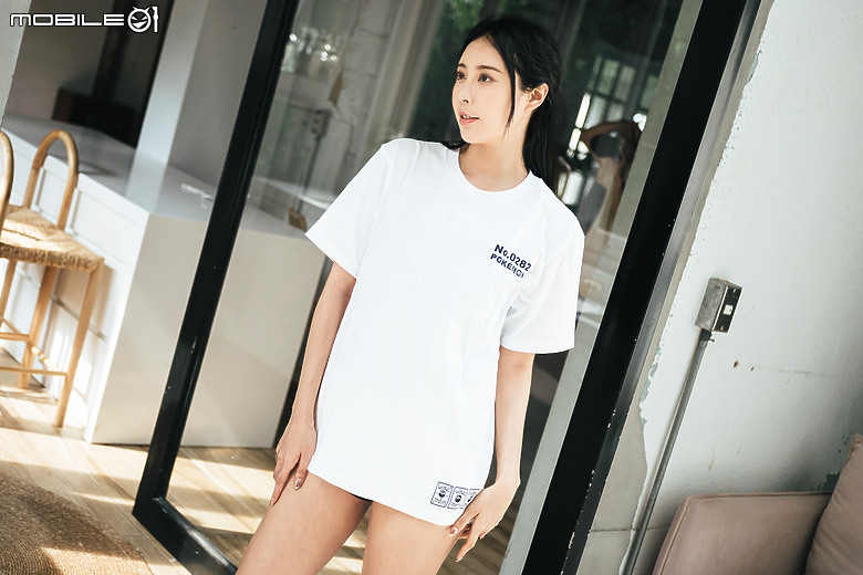 UNIQLO UT x《PTCG》開箱｜導入卡牌設計元素！