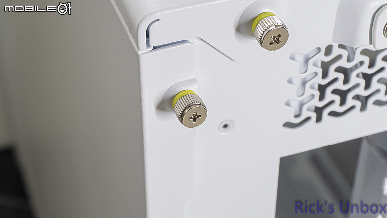【開箱】高模組化頂級中塔機殼 | CORSAIR FRAME 5000D RS ARGB WHITE