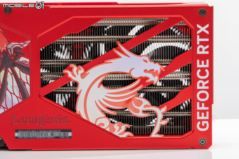微星 GeForce RTX 5070 Ti 16G MLG Edition 魔龍姬版本顯示卡開箱 以獨特艷紅設計賦予火熱性能