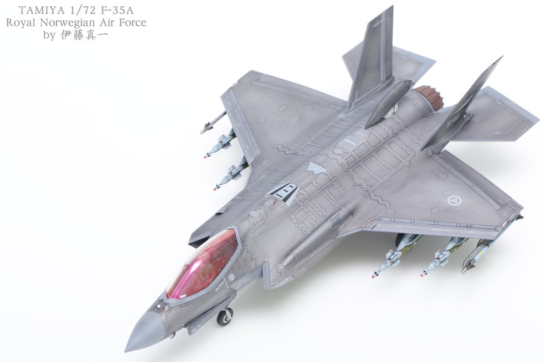 【模型樣品製作】TAMIYA 1/72 F-35A & F-35Q