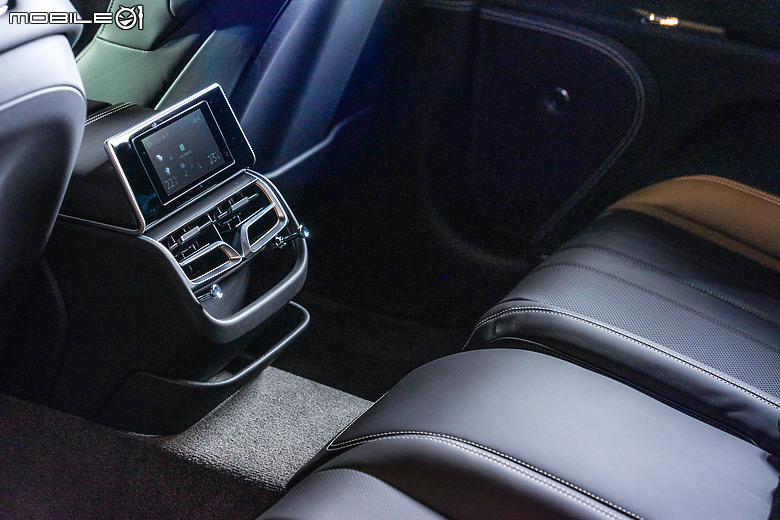【採訪】Bentley Continental GT/GTC、Flying Spur新油電動力駕到,Azure車型同步到來!