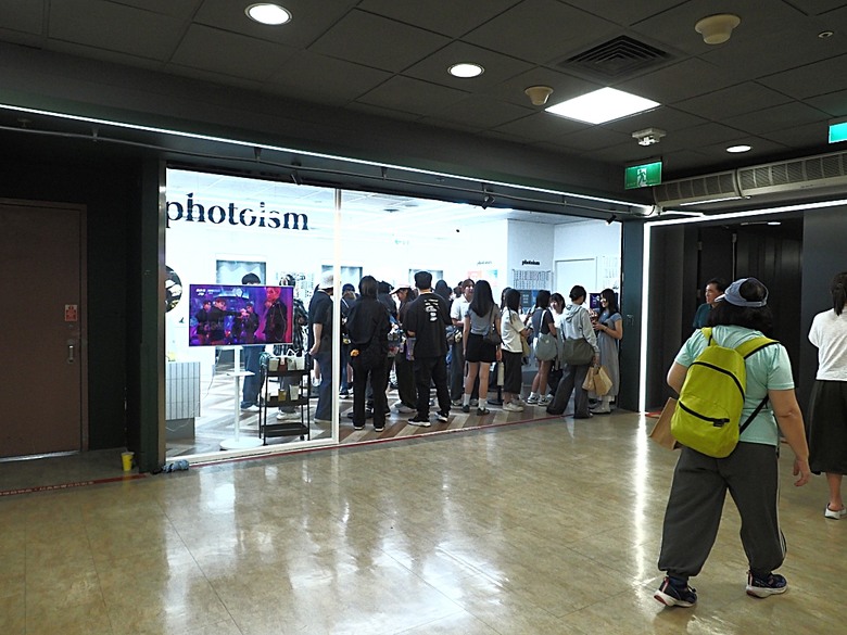 心中山線形公園、誠品書店 R79、玫瑰古蹟—蔡瑞月舞蹈研究社、光點台北(台北之家)、中山藏藝所,附掛OKAY韓國烤肉 — 臺北市區小旅行之選物小攤、咖啡香與日系文青風生活圈