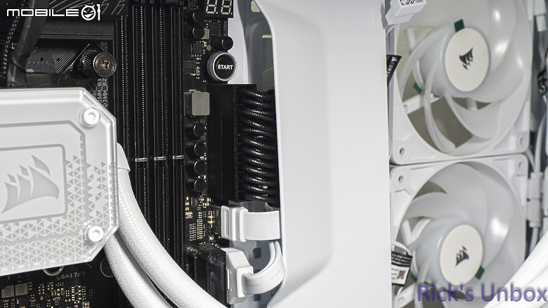 【開箱】高模組化頂級中塔機殼 | CORSAIR FRAME 5000D RS ARGB WHITE