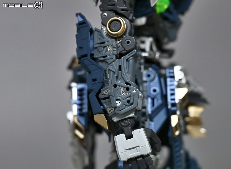 【來自Ｍobil01板友的贈禮 】兌現小惡魔板友的承諾 1/72 愛因塔天幕 組裝模型 EINTA SKY DEEFENDER