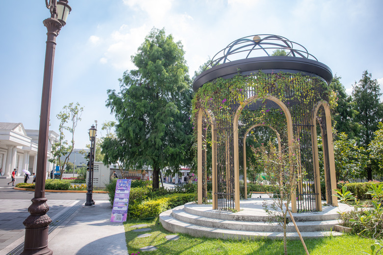 點我看大圖 蓋婭莊園、丸聚星球、老楊方塊酥觀光工廠、永光故事屋、蕭老師火雞肉飯 景點美食一次打包