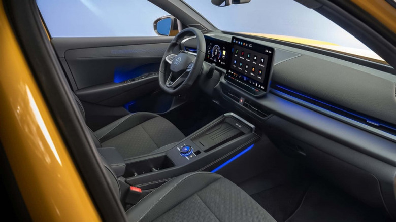福斯新一代 T-Roc 正式發表！尺碼放大空間更舒適 1.5 渦輪輕油電先行