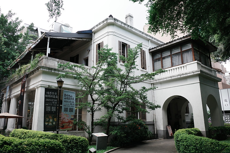 RICOH GR IV 初步體驗｜七年等待、街拍神器再進化！