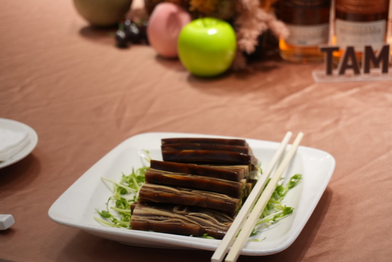 點我看大圖 塔木嶺餐酒會:極品軒的每一道菜都想搭一杯