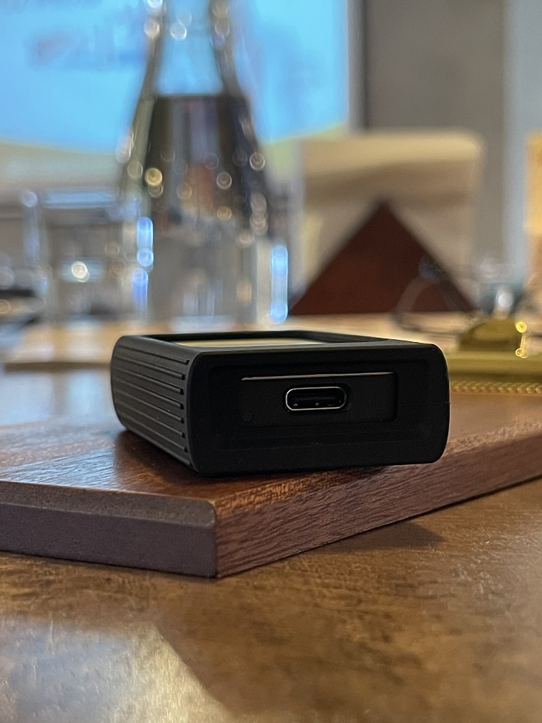 點我看大圖 小體積・大超值:Kingston XS2000 外接 SSD 開箱,打造行動創作新典範