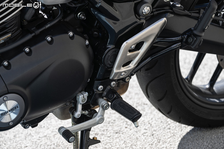 Triumph Speed400 試駕報告 | 動力飽滿、輕巧無壓力的日常坐騎！