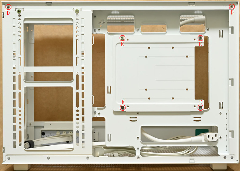 點我看大圖 DEEPCOOL CH260 WH機殼開箱