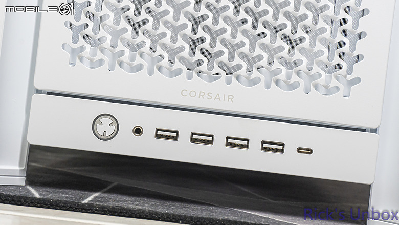 【開箱】高模組化頂級中塔機殼 | CORSAIR FRAME 5000D RS ARGB WHITE
