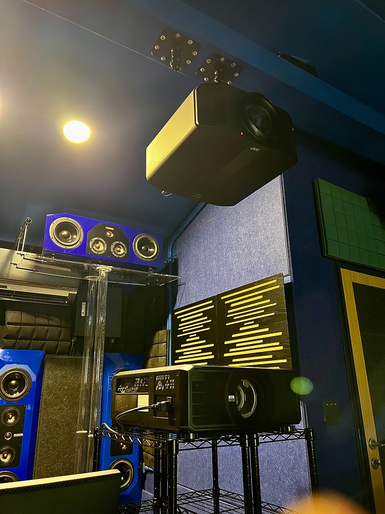 Digital Projection E-Vision 10000i 4K+ RGB家用高對比鏡頭版頂級投影機試用：8000流明正「電影院」級的高級影像表現！