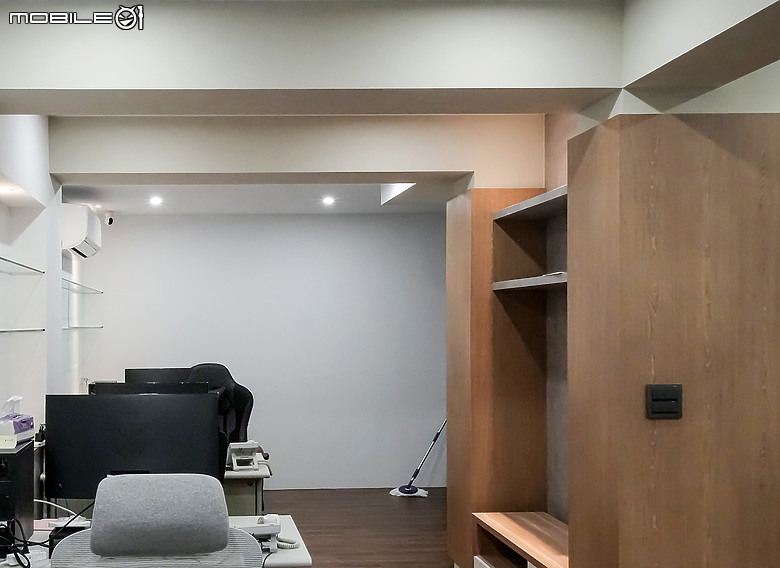 【開箱】高雄老屋翻新 讓工作效率翻倍★室內明亮溫馨