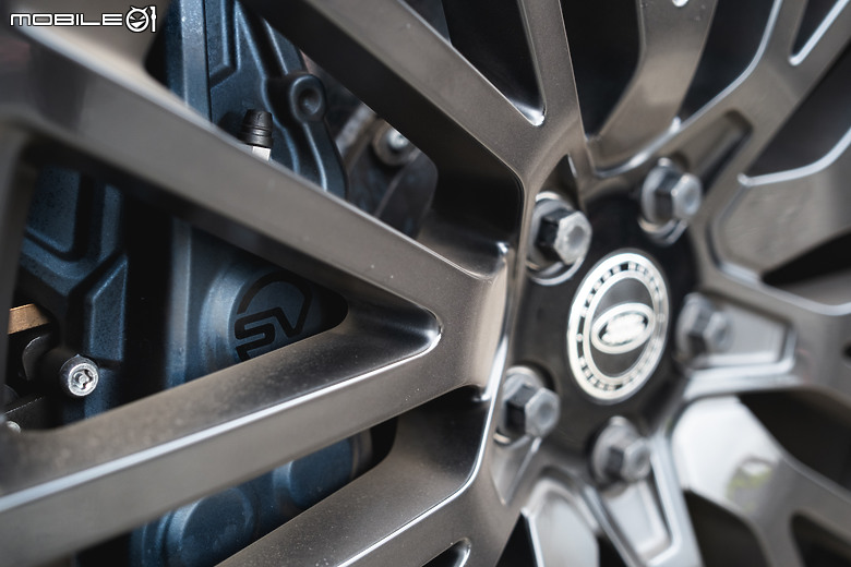 Range Rover Sport SV 大鵬灣賽道試駕｜不只上得了林道，現在更下得了賽道！