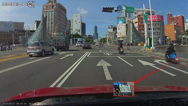 點我看大圖 行車記錄器的規格高低跟影片品質未必正相關,以NEXTBASE A163為例