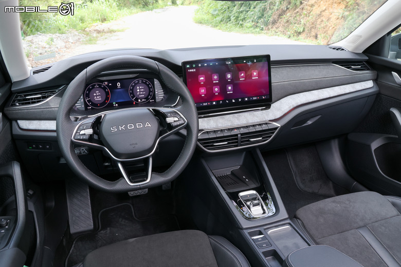 Skoda Octavia Combi 2.0 TSI 4x4 試駕｜低調卻實力無窮、戶外玩家更不可錯過！