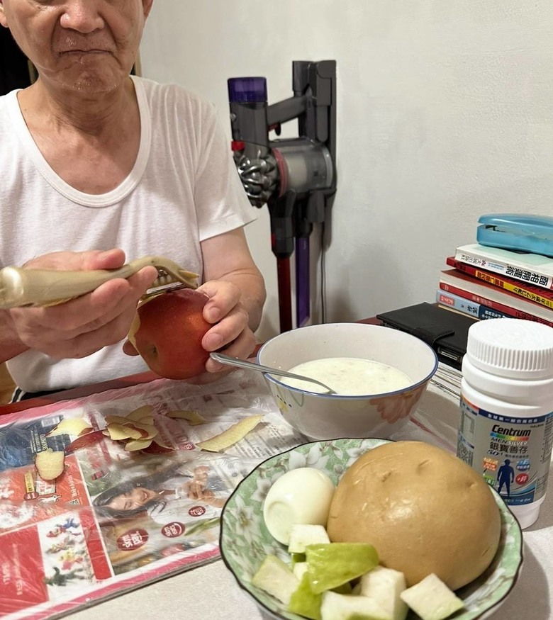 今年不想再送名牌皮帶或電動刮鬍刀了