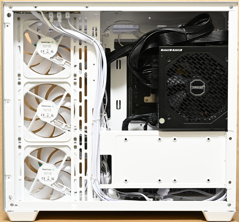 點我看大圖 DEEPCOOL CG530 4F WH機殼開箱