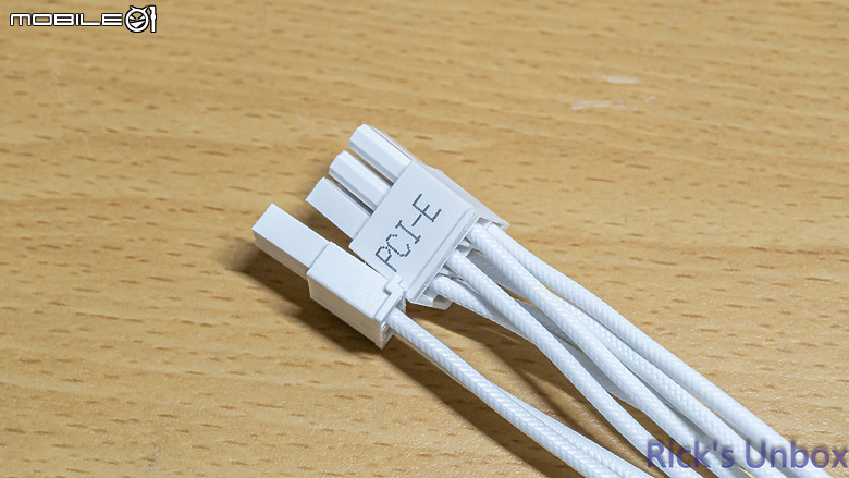 【開箱】大飛主流規格平價電源 | darkFlash PMT 750W WHITE