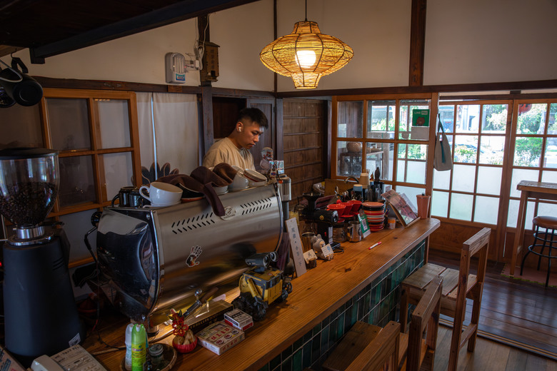 蓋婭莊園、丸聚星球、老楊方塊酥觀光工廠、永光故事屋、蕭老師火雞肉飯 景點美食一次打包