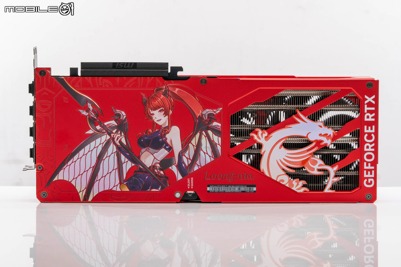 微星 GeForce RTX 5070 Ti 16G MLG Edition 魔龍姬版本顯示卡開箱 以獨特艷紅設計賦予火熱性能