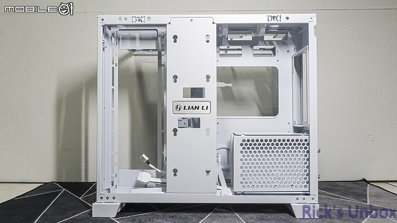 點我看大圖 【開箱】MINI的更全面更有特色 | LIAN LI O11 DYNAMIC MINI V2 WHITE