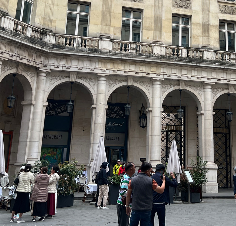 長榮聯營《魅力歐洲》法比荷10日團 | 歐洲旅遊紀錄