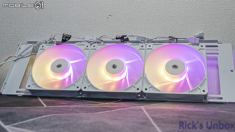 【開箱】海盜船平價短線串接風扇 | CORSAIR RS120-R ARGB PWM WHITE