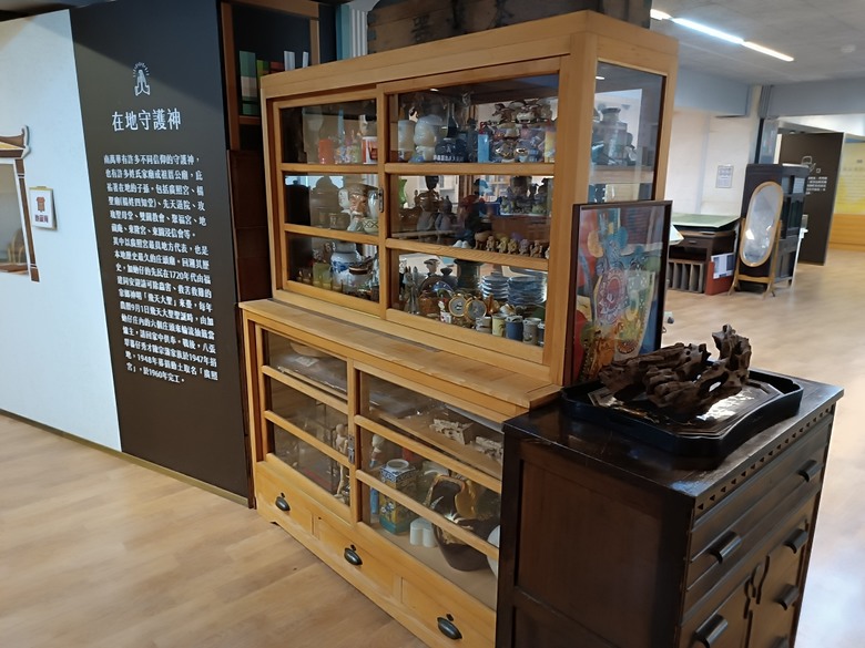 臺北製糖所文化園區、萬華林宅｜星巴克 艋舺門市、仁濟療養院、萬華故事館、青年公園游泳池、金義合行、艋舺集義宮、艋舺洪氏祖厝、萬華國中活動中心、雙園國小健康樓、五〇年代首批整建住宅 — 臺北市區小旅行之南艋舺半日散策