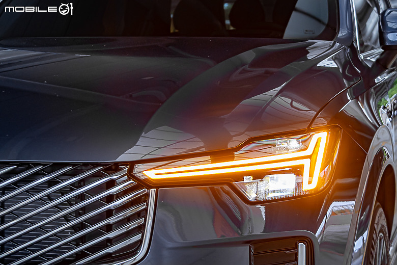 Volvo 小改款 XC90 B5 Plus 試駕|披上時尚外衣、融入科技元素,利劍重磨再戰一回!