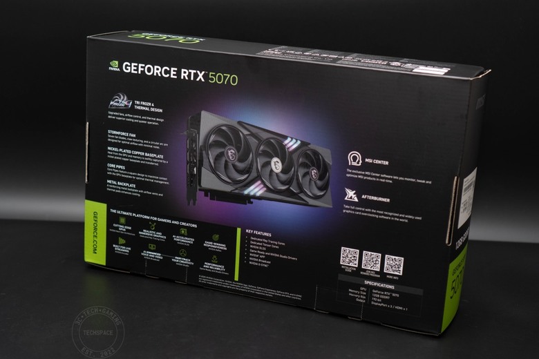 MSI GeForce RTX 5070 12G GAMING TRIO OC 開箱評測 | 霸氣流線龍魂傳承、4K 門檻輕鬆跨過