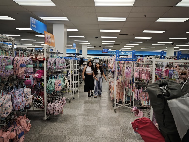 十年未見的五天四夜關島行 - Day2 Eggs n' Thing / Micronesia Mall / Villiage of Donki (全球最大唐吉軻德) / Kmart