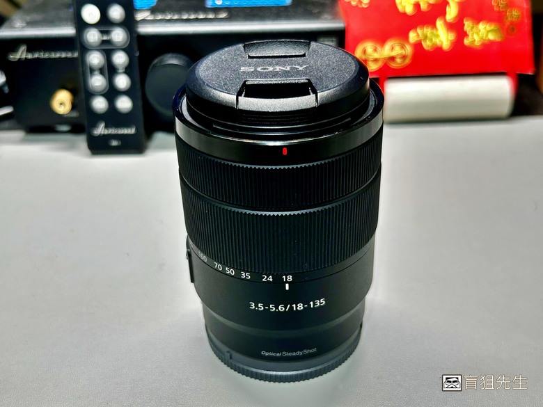 【盲狙先生傳100】SONY a6700M 被小惡魔推坑篇 | SEL18135 KIT鏡+SEL16F2.8,街拍、旅遊一次到位的入門機首選