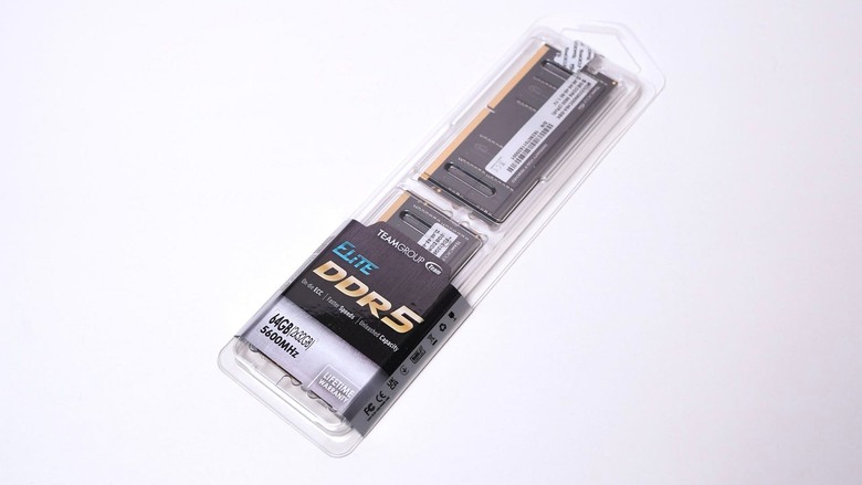 升都升了，就當一回數值怪！TEAMGROUP ELITE DDR5–5600 CL46 32GBx2 筆記型記憶體