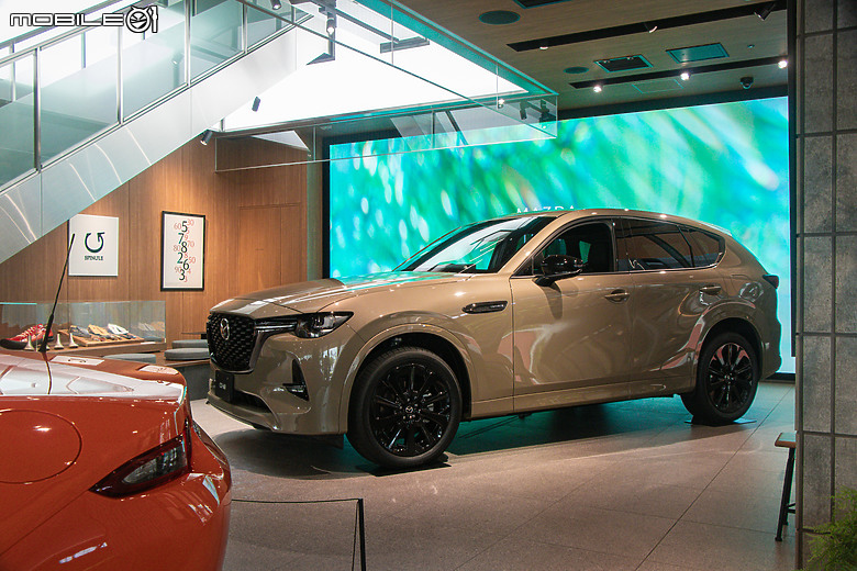 Mazda Trans Aoyama 東京品牌體驗中心巡禮｜不只是質感滿分的賞車空間，美食、氛圍都是亮點！