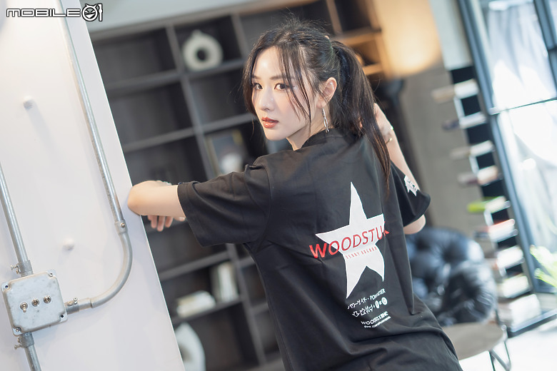 《拳皇 '98 UM》x WOODSTUCK 聯名服飾第二彈|再戰經典、燃起街頭!