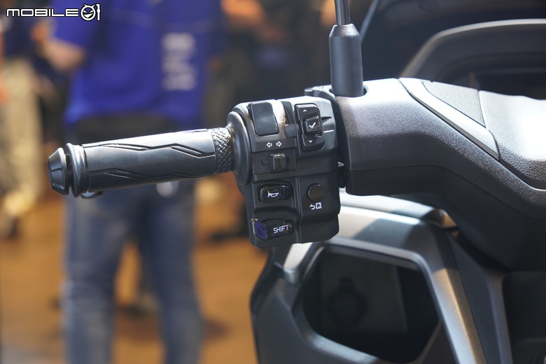 【採訪】2025 YAMAHA NMAX 搭載全新電控「YECVT」登場，真正白牌旗艦羊，建議售價:137,000元