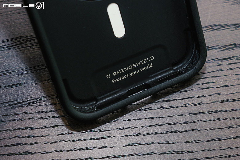 犀牛盾 x iPhone 17系列周邊｜手機殼防護革新、多元配件助攻！