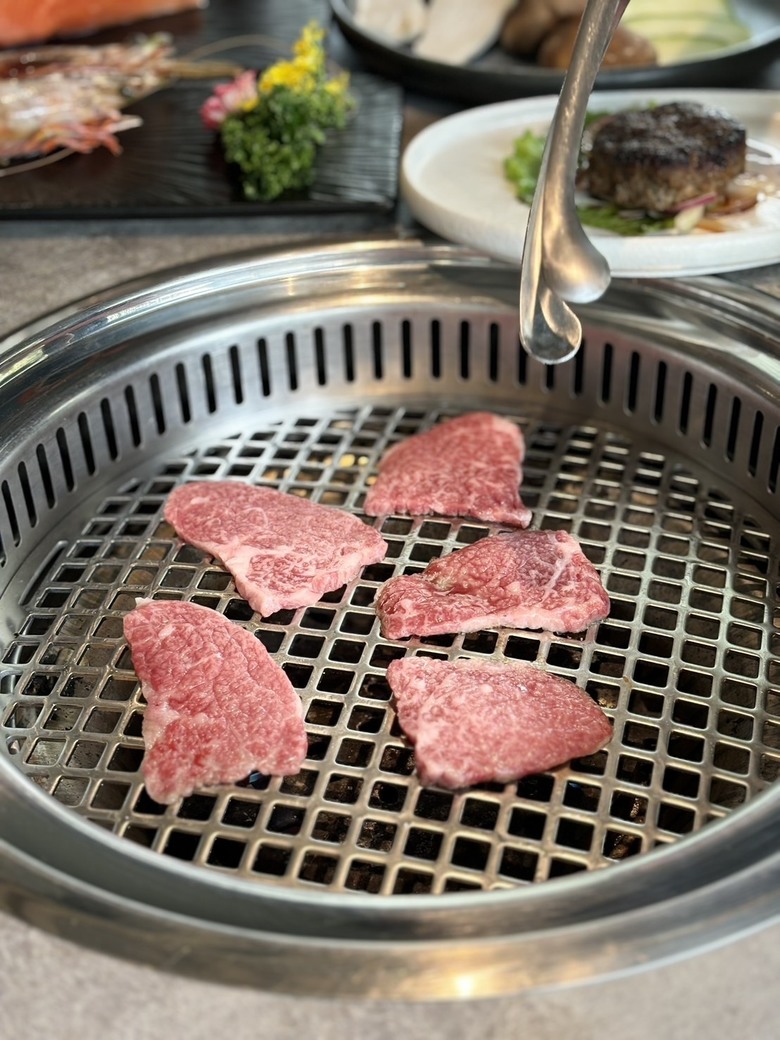 【食記】台中羽悅燒肉 高CP值和牛套餐