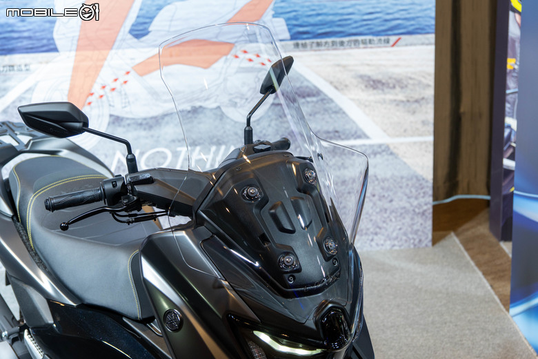 【採訪】2025 YAMAHA NMAX 搭載全新電控「YECVT」登場，真正白牌旗艦羊，建議售價:137,000元