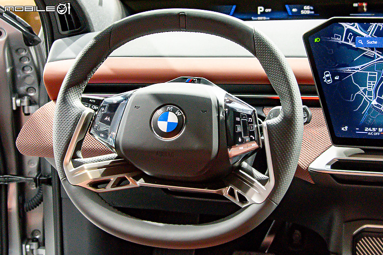 BMW 全新世代 iX3 德國發表會現場實拍 & 技術詳解!