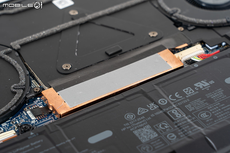 HP Zbook Ultra G1a 14 測試報告｜為裝置端 LLM 而生的新世代 AI 行動工作站！