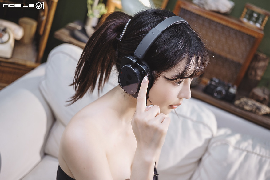 Nothing Headphone (1) 體驗|外型獨具一格、內在也有看頭!