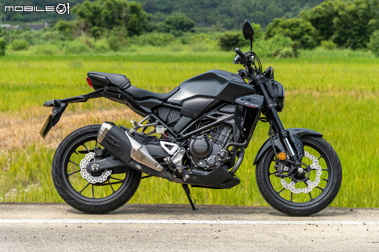 HONDA CB300R試駕｜回歸檔車的起點，重回單缸的懷抱！