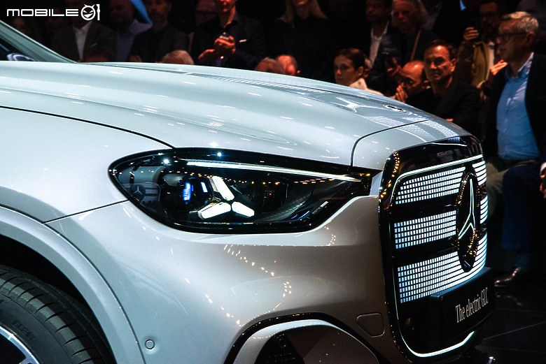 2025 Mercedes-Benz IAA品牌之夜｜全新電動版GLC登場，定義新世代的完整科技進化！