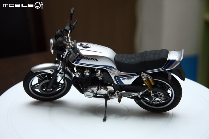 [模型製作記]HONDA CB750F 1/12